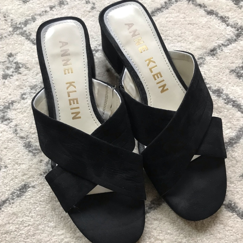 Anne Klein - Cross Strap Slides - Size 7